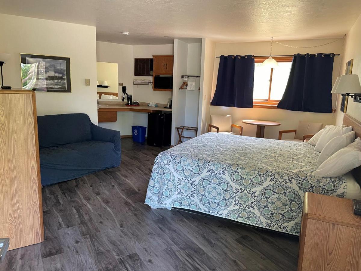Parkside Inn Ellison Bay 외부 사진