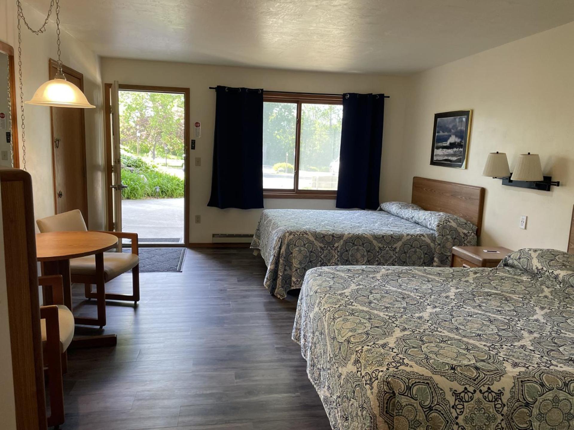 Parkside Inn Ellison Bay 외부 사진